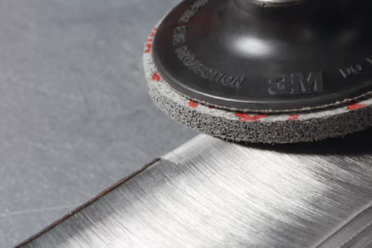 Scotch-Brite™ Roloc™ Deburr and Finish PRO Unitised Wiel DP-UR, 76 mm x 6,35 mm, Zonder Gaten, 6C MED+